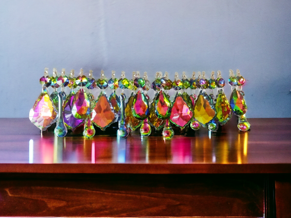 24 Vitrail Iridescent Chandelier Drops Cut Glass Crystals Beads Droplets Set Silver Backed Decorations 17