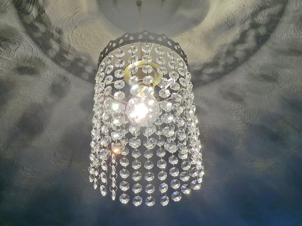 Antique Brass One Tier Chandelier Lampshade Pendant with Acrylic Beads Drops Ceiling Light Lamp Easy Fit 8