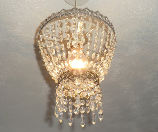 Silver Two Tier Chandelier Lampshade Pendant with Acrylic Beads Drops Ceiling Light Lamp Easy Fit 8