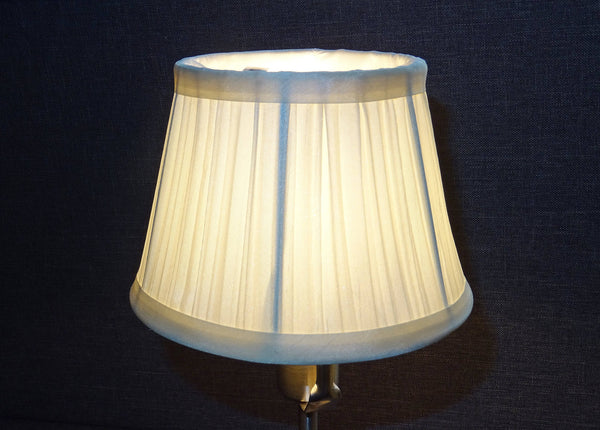 Cream Clip On Bulb Candle Lampshade 6 Inch Chandelier Shade Mushroom Pleat 4