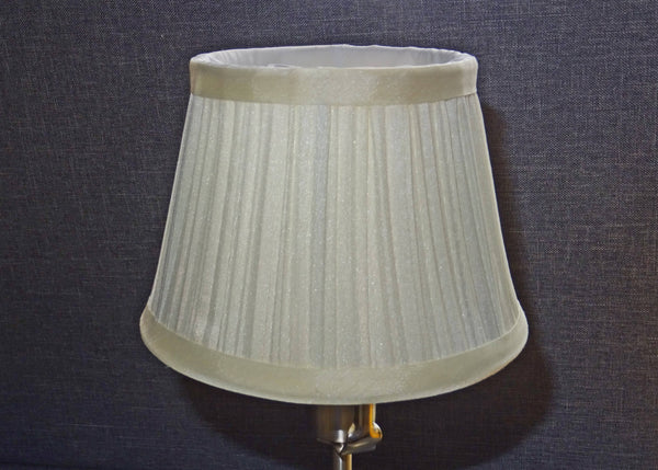 Cream Clip On Bulb Candle Lampshade 6 Inch Chandelier Shade Mushroom Pleat 6