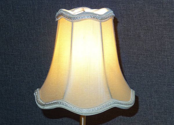 Sand Light Gold Scallop Clip On Bulb Candle Lampshade 6' Diameter Chandelier Shade Retro 4